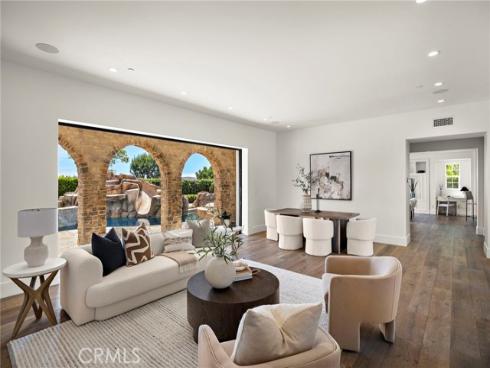 8 Brittlestar Road, Ladera Ranch, CA