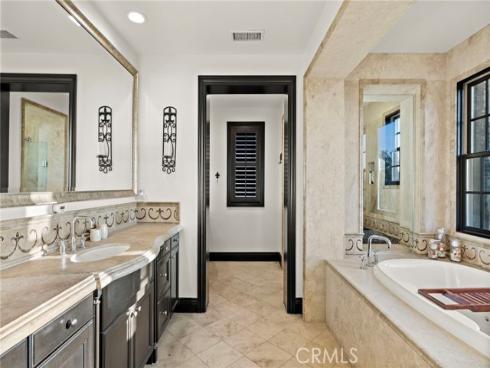 2  Galaxy Isle  , Ladera Ranch, CA