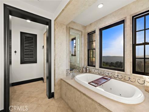 2  Galaxy Isle  , Ladera Ranch, CA