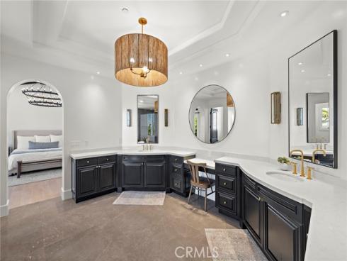 9  Broken Arrow  , Ladera Ranch, CA
