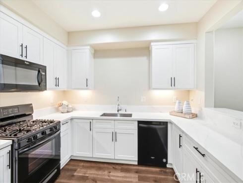 27 Whitworth , Ladera Ranch, CA