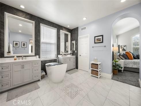 16 Kempton Lane, Ladera Ranch, CA