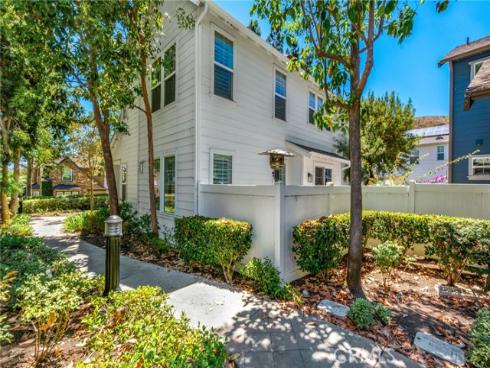24 Thorp Spring , Ladera Ranch, CA