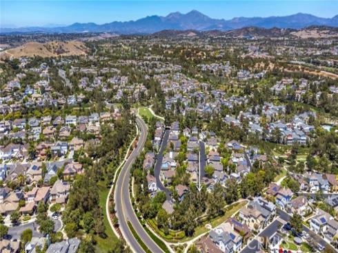 24 Thorp Spring , Ladera Ranch, CA