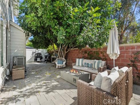 53  Bainbridge Ave  , Ladera Ranch, CA