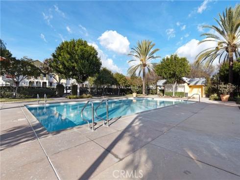 24  Valmont  , Ladera Ranch, CA