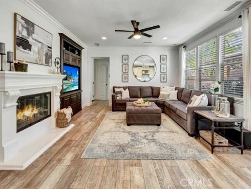 15 Julia Street, Ladera Ranch, CA