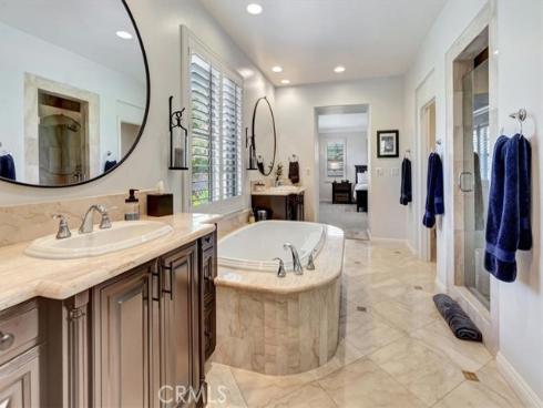 15 Julia Street, Ladera Ranch, CA
