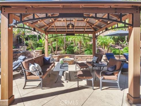 15 Julia Street, Ladera Ranch, CA