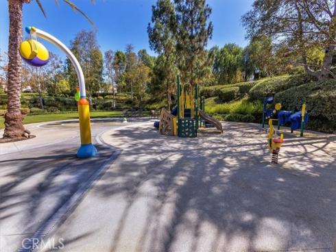 15 Julia Street, Ladera Ranch, CA