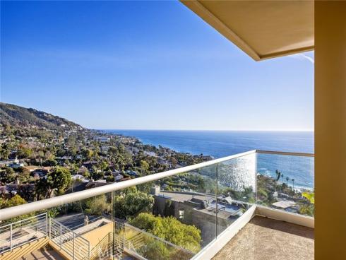 31402  Ceanothus   Drive, Laguna Beach, CA