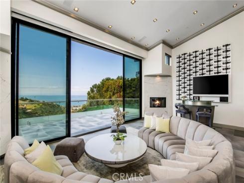 2135  Hillview   Drive, Laguna Beach, CA