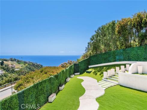 2135  Hillview   Drive, Laguna Beach, CA