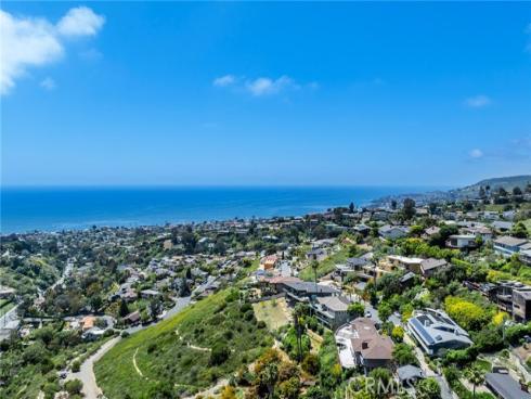 1095  Flamingo   Road, Laguna Beach, CA