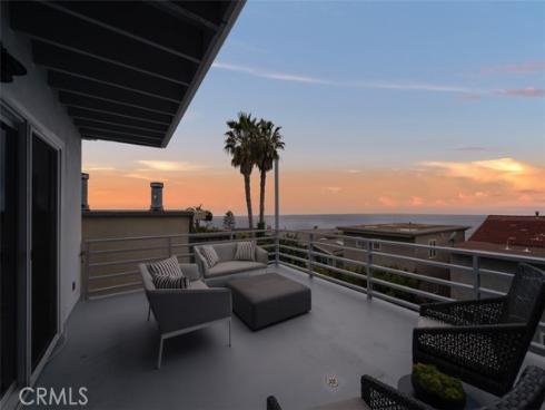 1059  Miramar   Street, Laguna Beach, CA