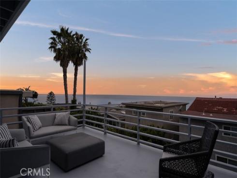 1059  Miramar   Street, Laguna Beach, CA