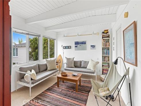 1445  Santa Cruz   Street, Laguna Beach, CA