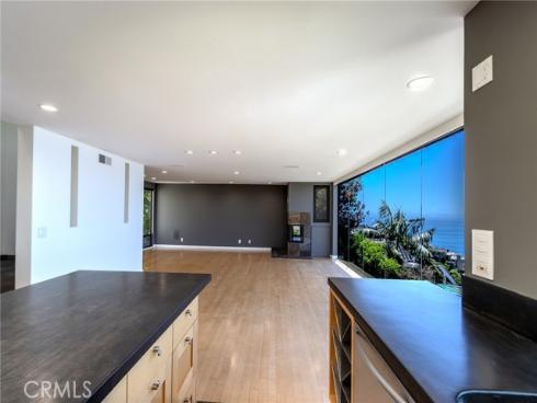 1305  La Mirada   Street, Laguna Beach, CA