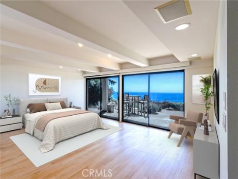 1305  La Mirada   Street, Laguna Beach, CA