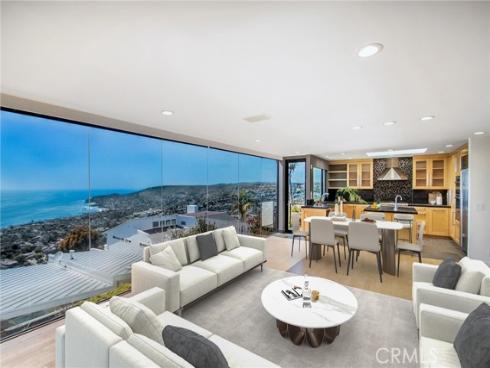 1305  La Mirada   Street, Laguna Beach, CA