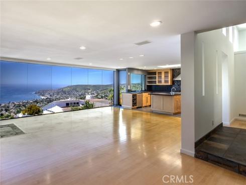 1305  La Mirada   Street, Laguna Beach, CA