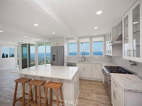 32091  Virginia   Way, Laguna Beach, CA