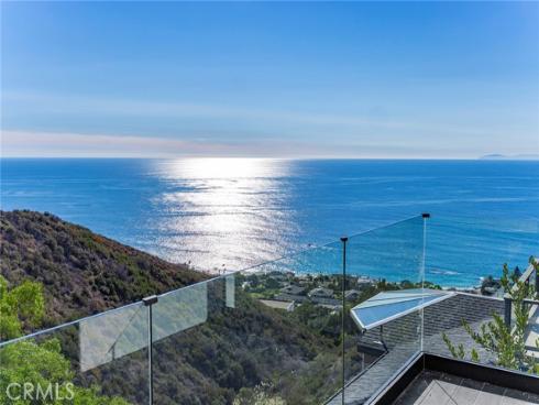 685  Nyes   Place, Laguna Beach, CA