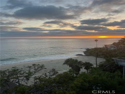 31935  Coast Hwy  , Laguna Beach, CA