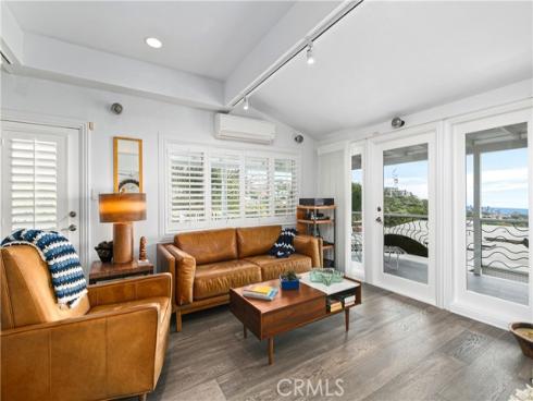 1094  Noria   Street, Laguna Beach, CA