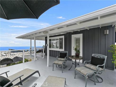 1094  Noria   Street, Laguna Beach, CA