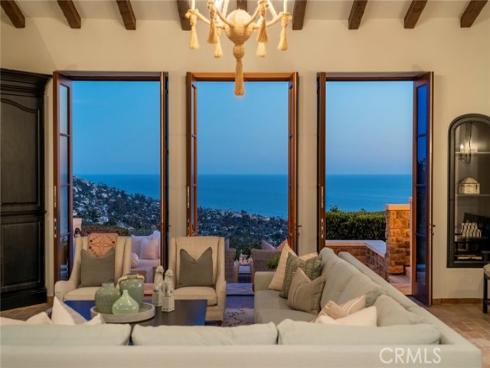 1302  Skyline   Drive, Laguna Beach, CA