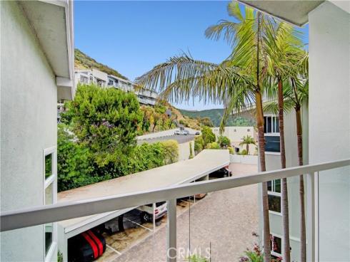 21703  Ocean Vista  302-A  Drive, Laguna Beach, CA