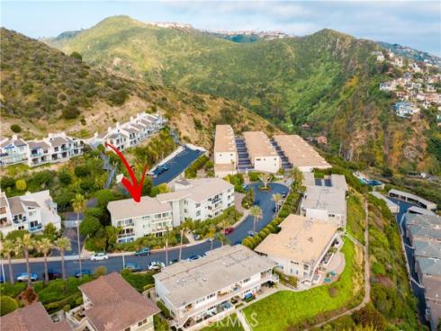 21703  Ocean Vista  302-A  Drive, Laguna Beach, CA