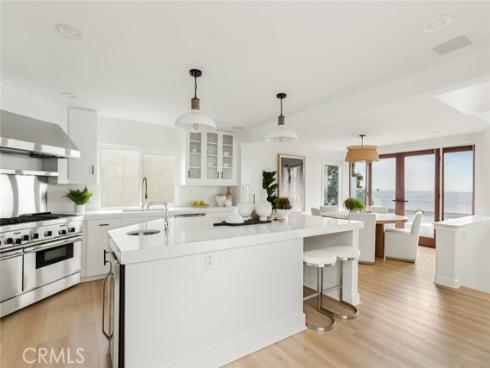 31345  Holly   Drive, Laguna Beach, CA