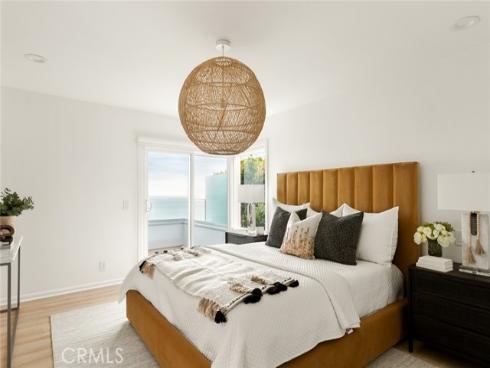 31345  Holly   Drive, Laguna Beach, CA