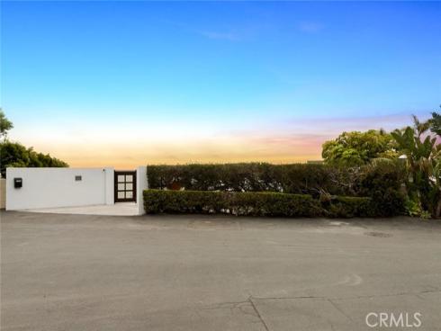 31345  Holly   Drive, Laguna Beach, CA