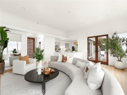 31345  Holly   Drive, Laguna Beach, CA