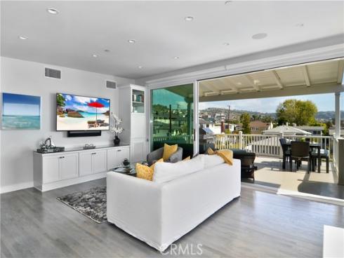 166  Fairview   Street, Laguna Beach, CA