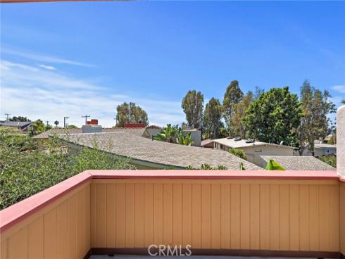 1585  Catalina  , Laguna Beach, CA