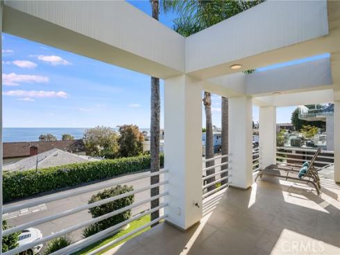 818  Hillcrest   Drive, Laguna Beach, CA