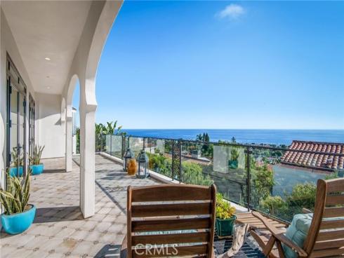 825  Coast View   Drive, Laguna Beach, CA