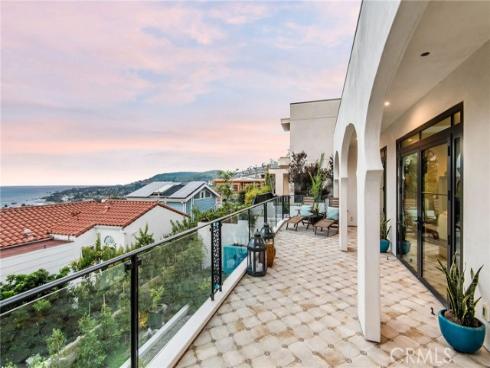 825  Coast View   Drive, Laguna Beach, CA