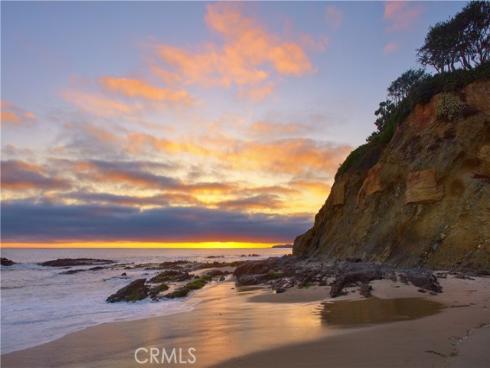 2800  Ocean Front  , Laguna Beach, CA