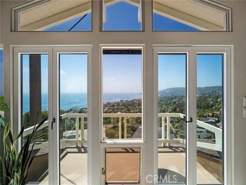 2108  Crestview   Drive, Laguna Beach, CA