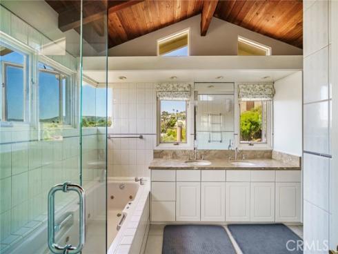 2108  Crestview   Drive, Laguna Beach, CA