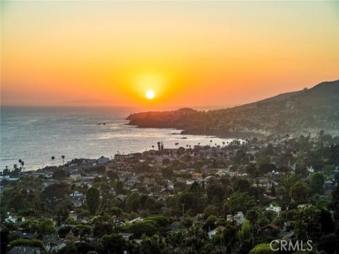 2108  Crestview   Drive, Laguna Beach, CA