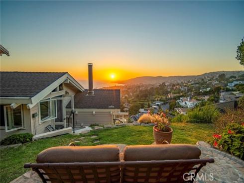 2108  Crestview   Drive, Laguna Beach, CA