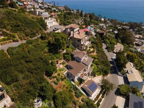 2108  Crestview   Drive, Laguna Beach, CA