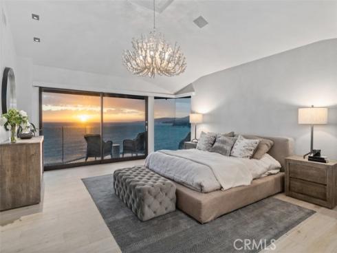 32 N La Senda   Drive, Laguna Beach, CA