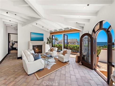 1292  Cliff   Drive, Laguna Beach, CA